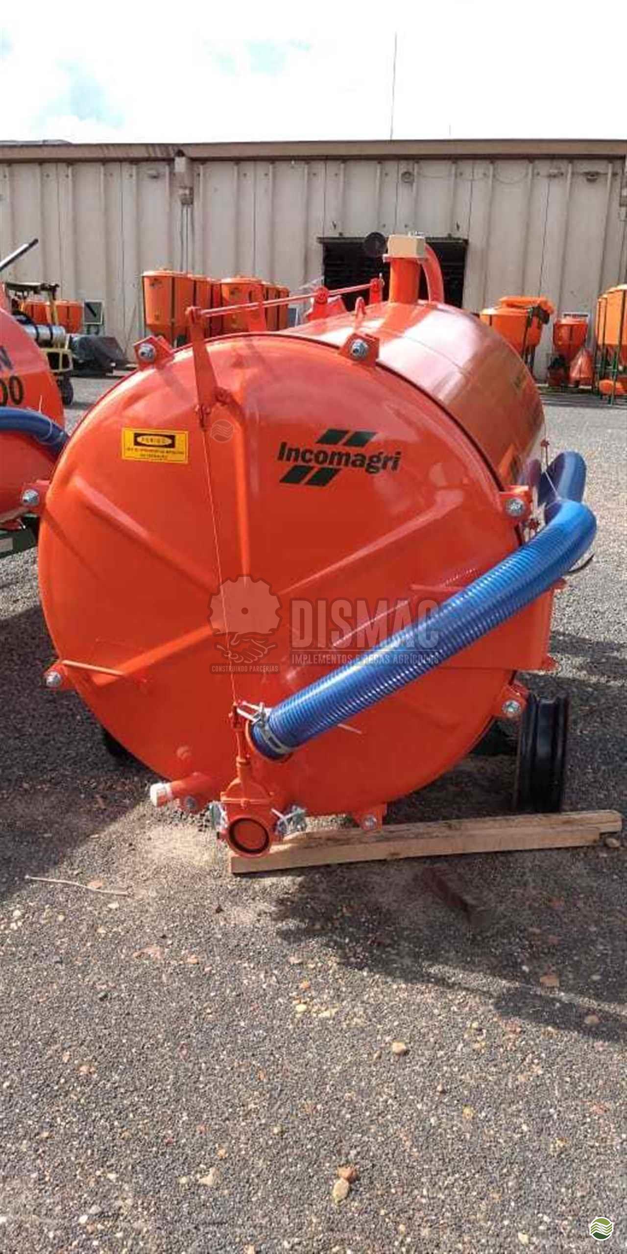 IMPLEMENTOS AGRICOLAS CARRETA TANQUE TANQUE 4000 LITROS Dismac - Peças Agrícolas ARARAS SÃO PAULO SP